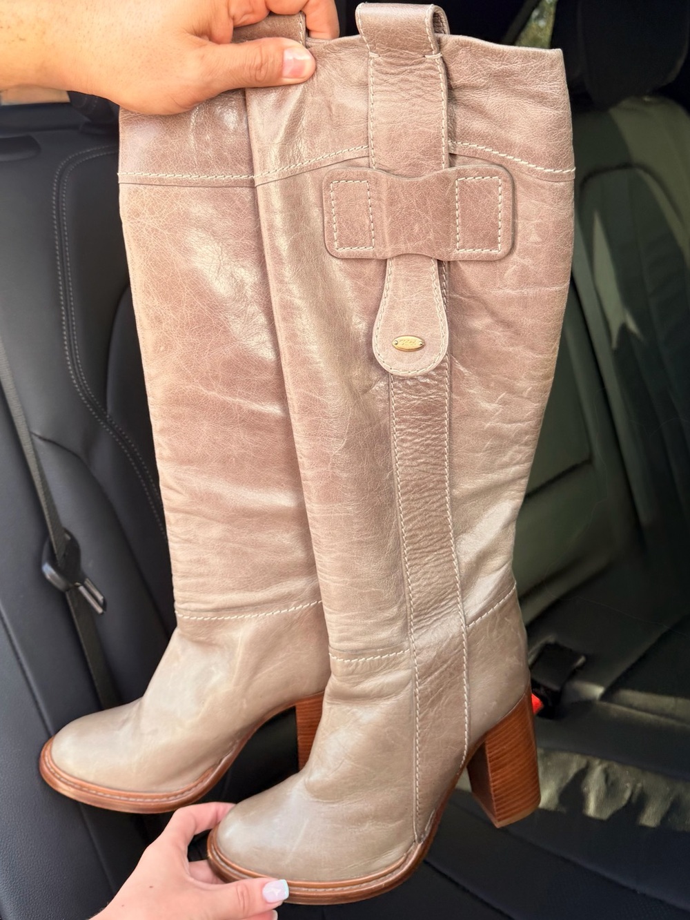 Authentic Chloe top leather heeled boots